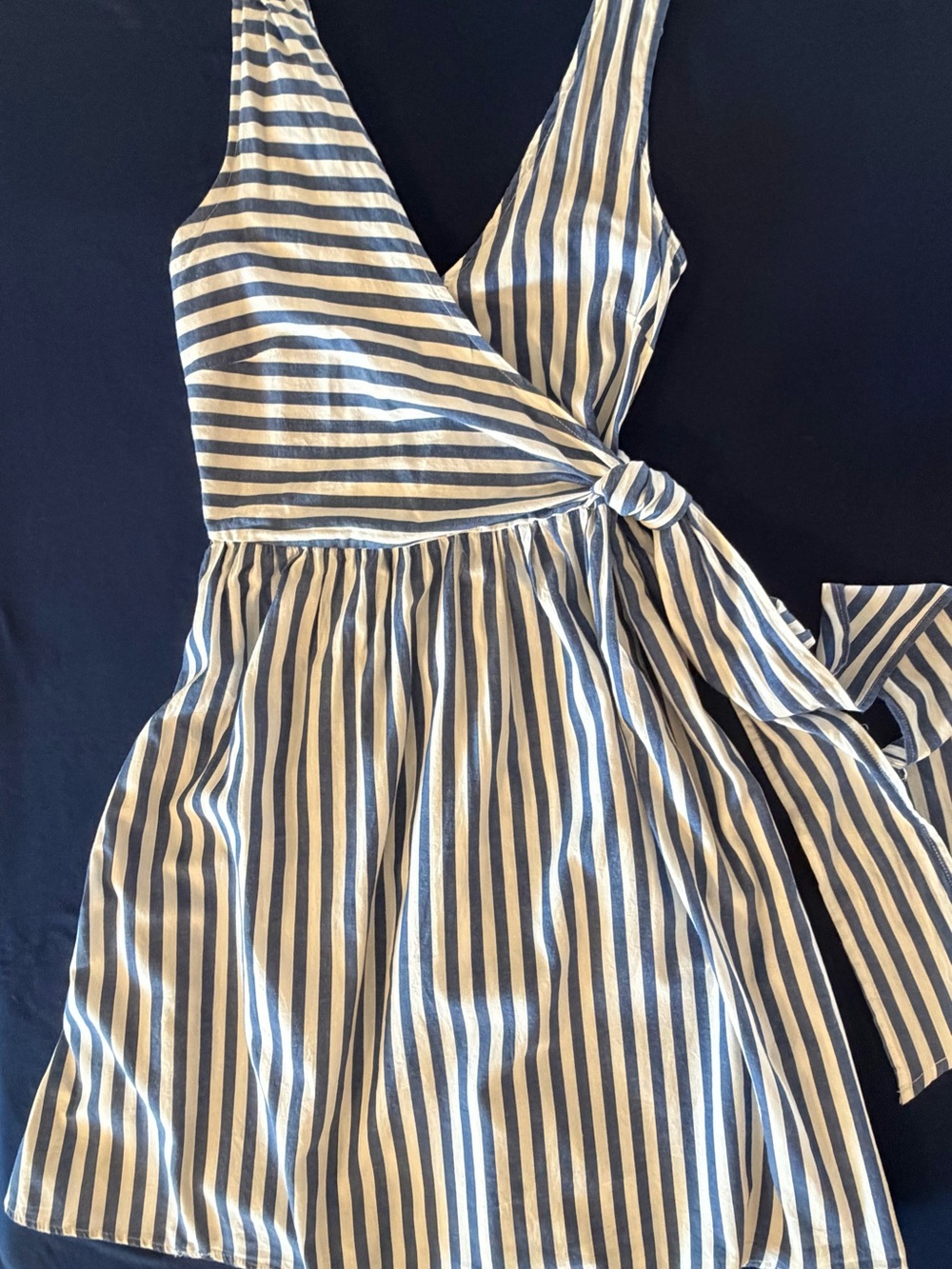 Mango Blue/White Playful Striped Side Tie Dress V Neckline Breezy Comfort Sz 4